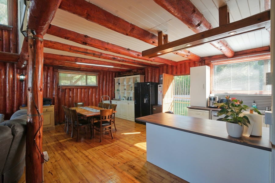 3 Bedroom Property for Sale in Winterstrand Eastern Cape